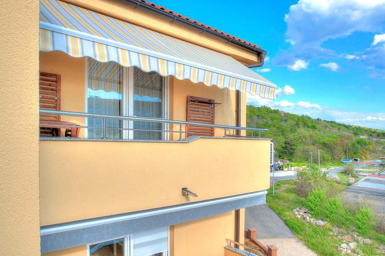 Bayview Apartment เซลเซ ภายนอก รูปภาพ